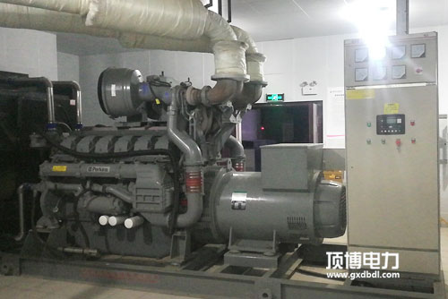 Perkins英國400KW珀金斯發(fā)電機組價錢是多少？