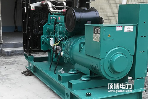 潤滑油可以混淆使用嗎，柴油機(jī)用的與汽油機(jī)有什么不同？